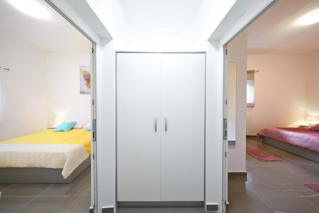 Rudi Apartment *